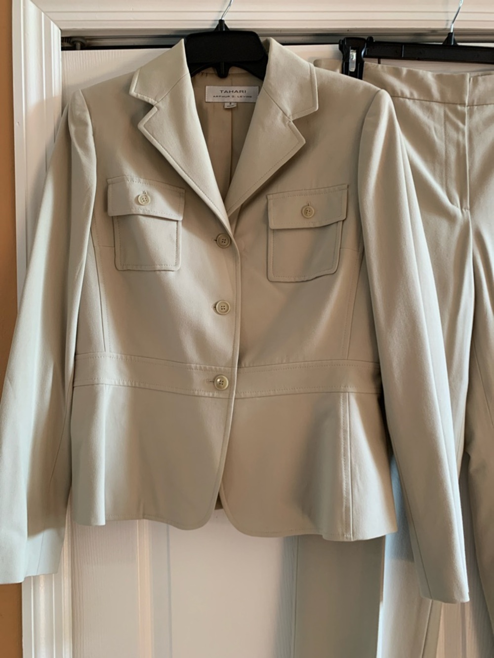 Tahari ASL Tan Two-Piece Pant Suit - Picture 3 of 13